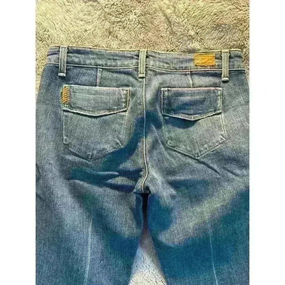 Paige cropped Jean with flap back pockets - size 26